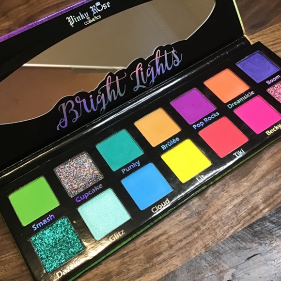 Pinky rose “bright lights” eyeshadow pallet, bnib - Picture 1 of 14